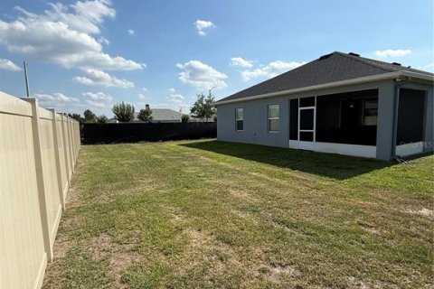 House in Winter Haven, Florida 4 bedrooms, 189.61 sq.m. № 1750021 - photo 5