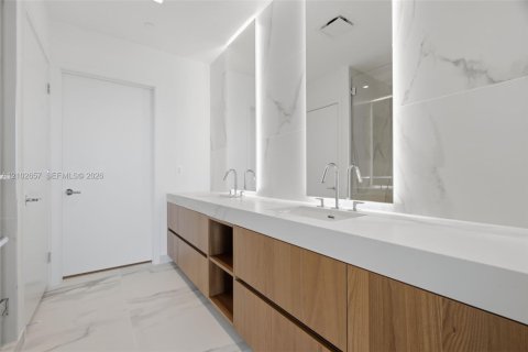 Copropriété à louer à Miami, Floride: 3 chambres, 175.59 m2 № 2407489 - photo 21