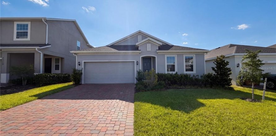 Casa en Clermont, Florida 4 dormitorios, 195.09 m2 № 2120086