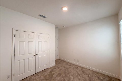 Casa en venta en Clermont, Florida, 4 dormitorios, 195.09 m2 № 2120086 - foto 16