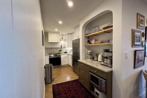 Condo in Wilton Manors, Florida, 1 bedroom № 2249989 - photo 14
