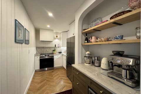 Condo in Wilton Manors, Florida, 1 bedroom № 2249989 - photo 8