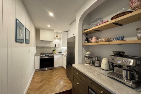 Condo in Wilton Manors, Florida, 1 bedroom № 2249989 - photo 5