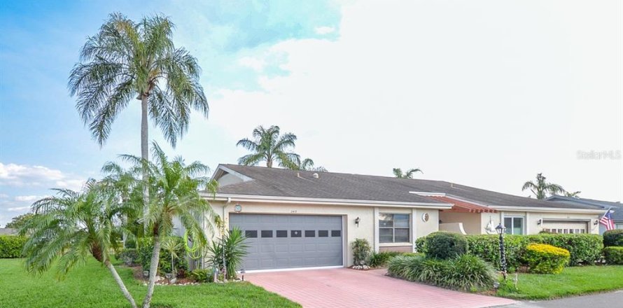 Condominio en Sun City Center, Florida, 2 dormitorios № 1855968