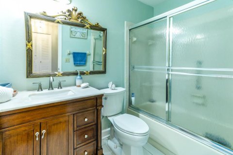 Condominio en venta en Sun City Center, Florida, 2 dormitorios, 146.69 m2 № 1855968 - foto 15