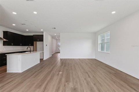 Casa en venta en New Port Richey, Florida, 4 dormitorios, 260.31 m2 № 1780757 - foto 12