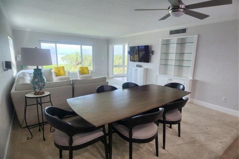 Condo in Longboat Key, Florida, 2 bedrooms  № 2375809 - photo 5