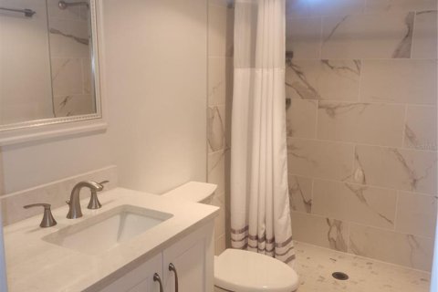 Condo in Longboat Key, Florida, 2 bedrooms  № 2375809 - photo 23