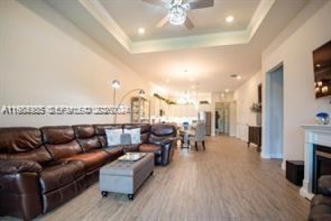 Casa en venta en Parkland, Florida, 3 dormitorios, 160.16 m2 № 2046944 - foto 11