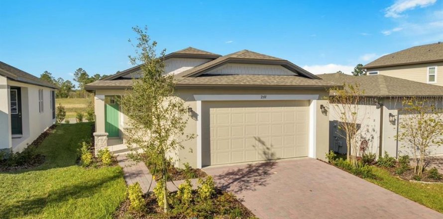 Villa ou maison à Clermont, Floride 3 chambres, 139.54 m2 № 1831141