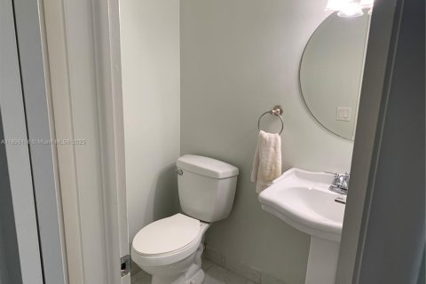 Copropriété à vendre à Boca Raton, Floride: 2 chambres, 87.14 m2 № 1947776 - photo 19