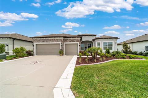 House in Ocala, Florida 3 bedrooms, 233.37 sq.m. № 2306112 - photo 6