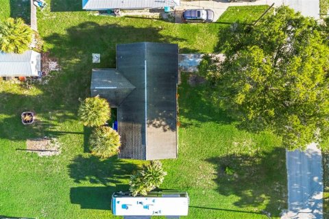 House in Oak Hill, Florida 2 bedrooms, 107.02 sq.m. № 1883921 - photo 3