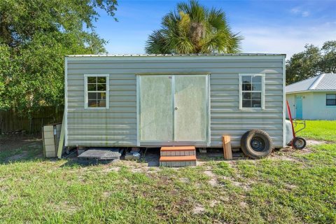 House in Oak Hill, Florida 2 bedrooms, 107.02 sq.m. № 1883921 - photo 19
