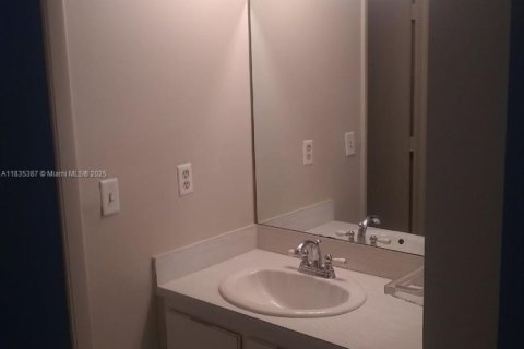 Condo in Boca Raton, Florida, 2 bedrooms  № 1818296 - photo 5