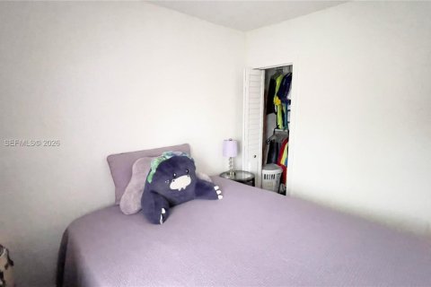 House in Miami, Florida 2 bedrooms, 57.97 sq.m. № 2030711 - photo 16