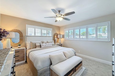 House in Oakland Park, Florida 2 bedrooms, 121.05 sq.m. № 1964246 - photo 29