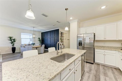 House in Bradenton, Florida 3 bedrooms, 170.94 sq.m. № 1793217 - photo 15