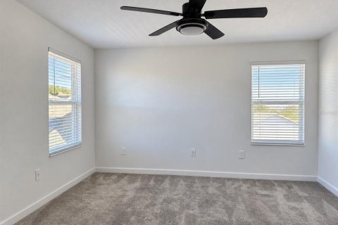 Villa ou maison à louer à Orlando, Floride: 3 chambres, 191.01 m2 № 2391049 - photo 23