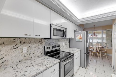 Condominio en venta en Ponce Inlet, Florida, 3 dormitorios, 191.84 m2 № 2358108 - foto 17