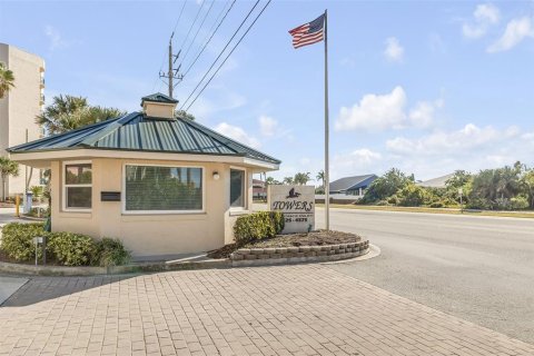 Condominio en venta en Ponce Inlet, Florida, 3 dormitorios, 191.84 m2 № 2358108 - foto 6