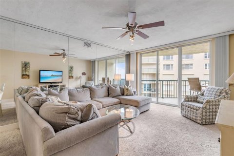 Condominio en venta en Ponce Inlet, Florida, 3 dormitorios, 191.84 m2 № 2358108 - foto 22