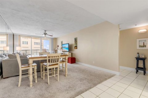 Condominio en venta en Ponce Inlet, Florida, 3 dormitorios, 191.84 m2 № 2358108 - foto 20