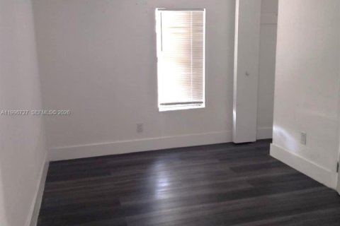 Снять в аренду виллу или дом в Опа-Локка, Флорида 2 спальни, 116.41м2, № 2058708 - фото 3