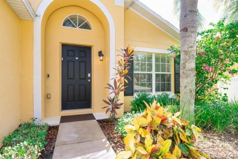Casa en alquiler en Davenport, Florida, 5 dormitorios, 156.08 m2 № 1786250 - foto 3