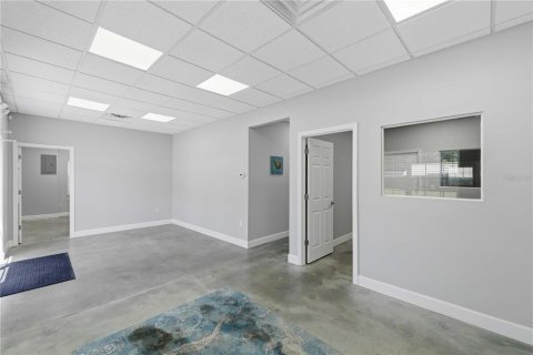 Commercial property in Ocala, Florida 211.26 sq.m. № 2098841 - photo 23