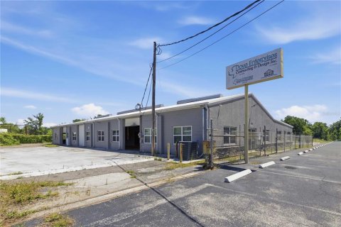 Commercial property in Ocala, Florida 211.26 sq.m. № 2098841 - photo 2