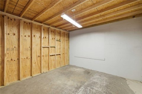 Commercial property in Ocala, Florida 211.26 sq.m. № 2098841 - photo 11