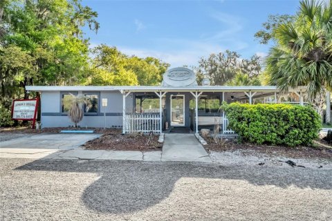 Immobilier commercial à Orange City, Floride 285.02 m2 № 2127887