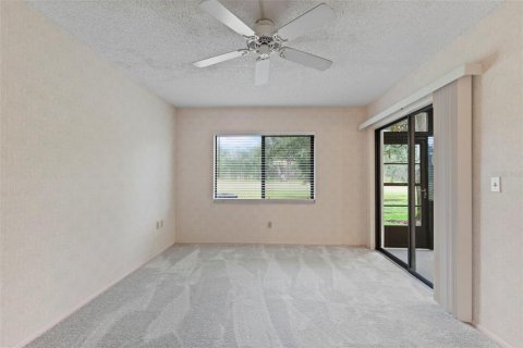 Copropriété à vendre à Sarasota, Floride: 2 chambres, 91.32 m2 № 1907655 - photo 14