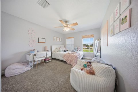 House in Winter Garden, Florida 4 bedrooms, 303.05 sq.m. № 2423874 - photo 22