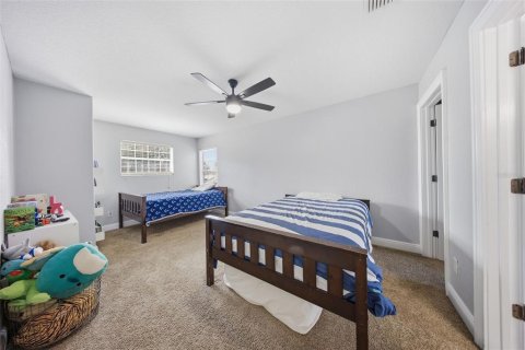 House in Winter Garden, Florida 4 bedrooms, 303.05 sq.m. № 2423874 - photo 25
