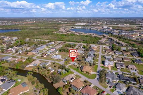 Casa en alquiler en Port Charlotte, Florida, 2 dormitorios, 90.67 m2 № 1734455 - foto 4