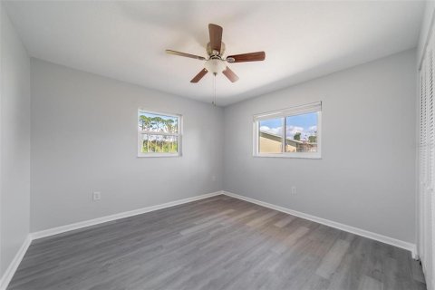 Casa en alquiler en Port Charlotte, Florida, 2 dormitorios, 90.67 m2 № 1734455 - foto 7