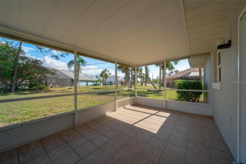 Casa en alquiler en Port Charlotte, Florida, 2 dormitorios, 90.67 m2 № 1734455 - foto 20