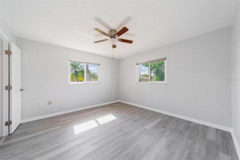 Casa en alquiler en Port Charlotte, Florida, 2 dormitorios, 90.67 m2 № 1734455 - foto 11
