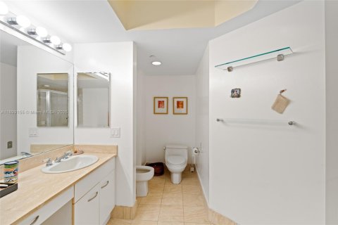 Apartment in Aventura, Florida 2 bedrooms, 140.28 sq.m. № 1951074 - photo 19