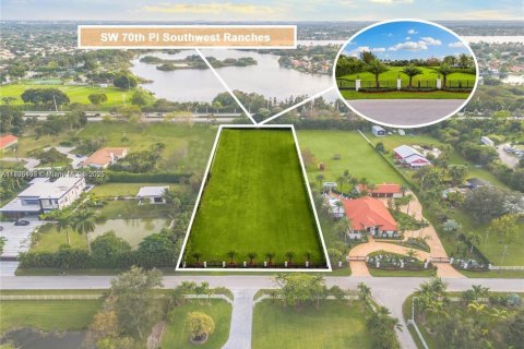 Land in Southwest Ranches, Florida № 1796248 - photo 6