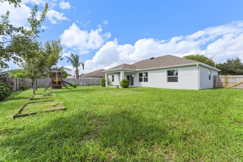 Villa ou maison à vendre à Port St. Lucie, Floride: 3 chambres, 174.01 m2 № 2417583 - photo 30