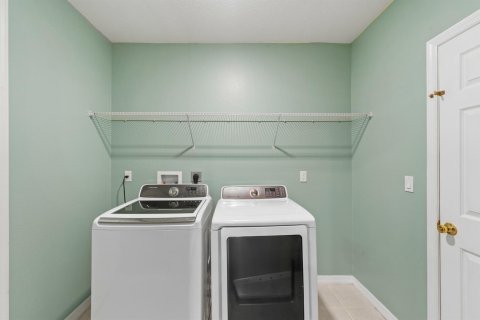 Villa ou maison à vendre à Port St. Lucie, Floride: 3 chambres, 174.01 m2 № 2417583 - photo 24