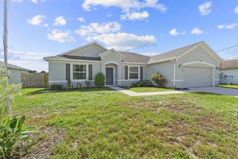 Villa ou maison à vendre à Port St. Lucie, Floride: 3 chambres, 174.01 m2 № 2417583 - photo 26
