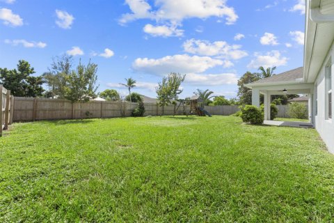 Villa ou maison à vendre à Port St. Lucie, Floride: 3 chambres, 174.01 m2 № 2417583 - photo 29