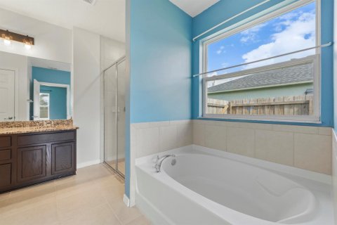 Villa ou maison à vendre à Port St. Lucie, Floride: 3 chambres, 174.01 m2 № 2417583 - photo 19