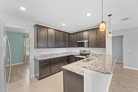 Villa ou maison à vendre à Port St. Lucie, Floride: 3 chambres, 174.01 m2 № 2417583 - photo 14