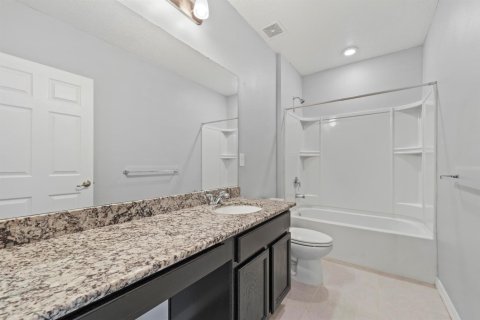 Villa ou maison à vendre à Port St. Lucie, Floride: 3 chambres, 174.01 m2 № 2417583 - photo 23