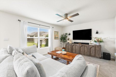 House in Bradenton, Florida 3 bedrooms, 182.09 sq.m. № 1870416 - photo 6